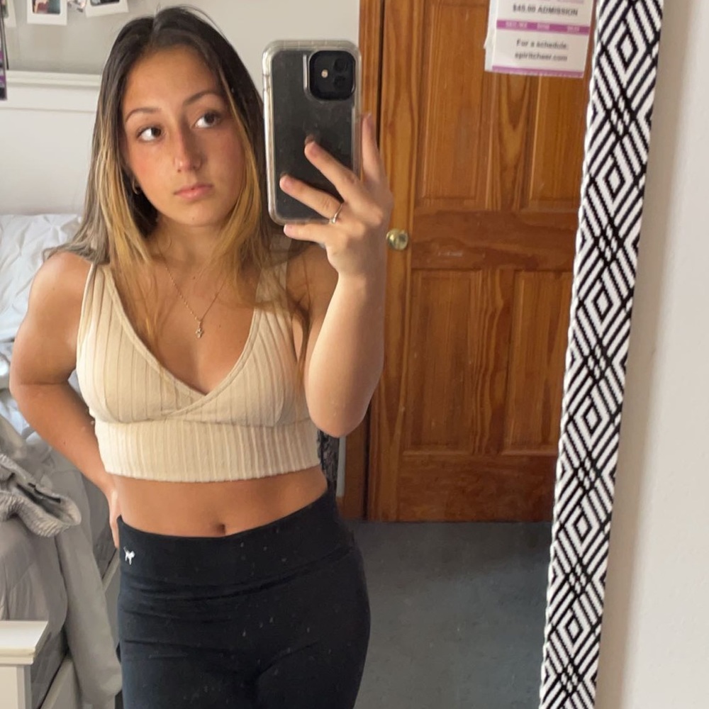 Meet your Posher, Sandra